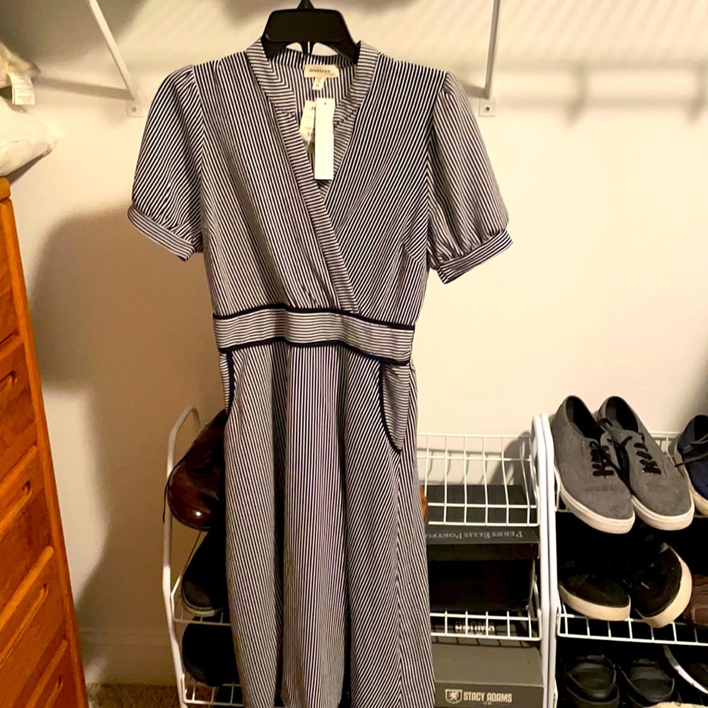 Monteau striped mod-length dress. Size M.